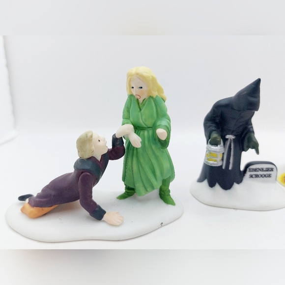 Vintage Dept 56 Christmas Carol Christmas SpiritDickens Village 4 figures - Picture 11 of 12